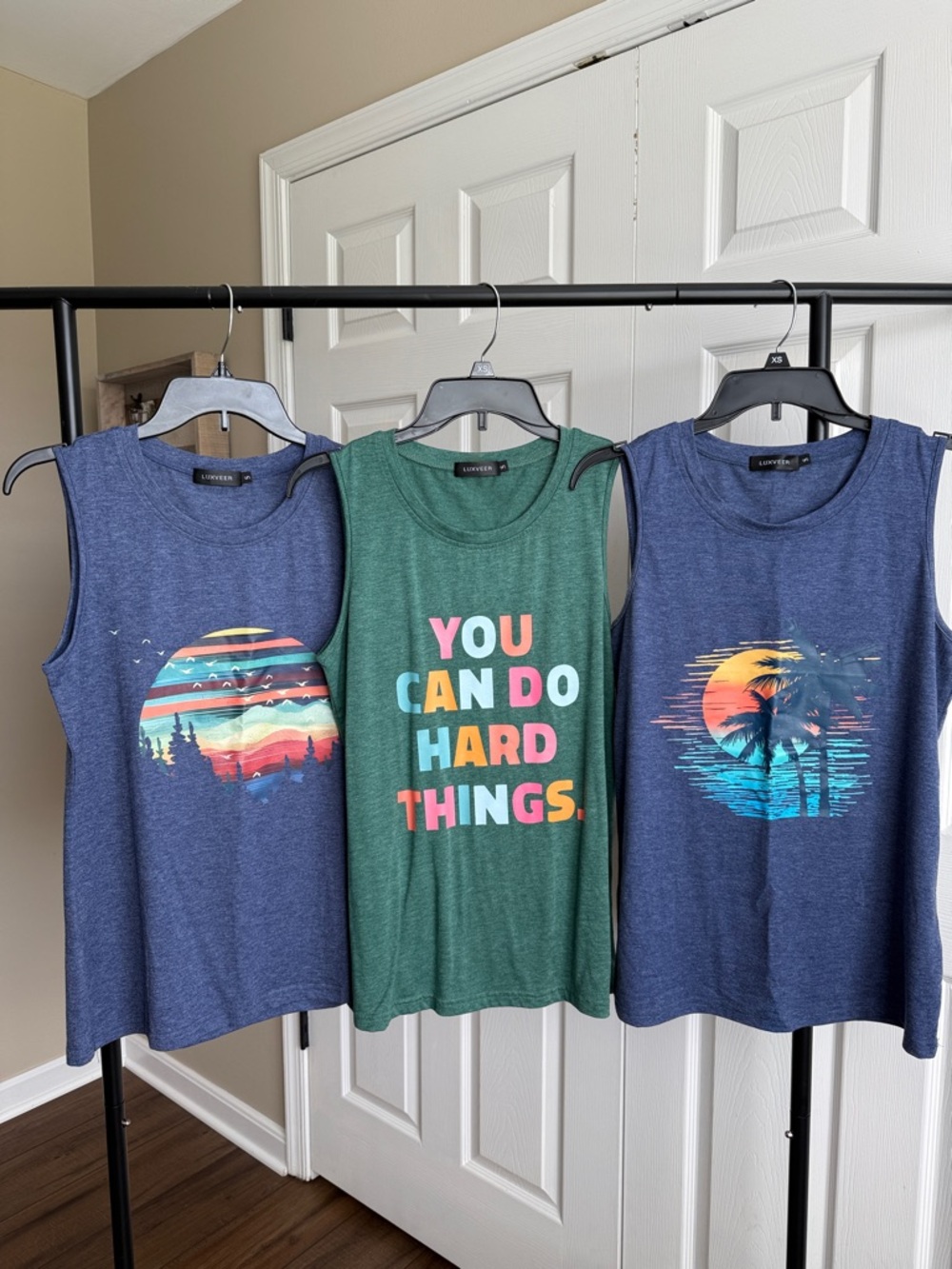 Luxveer Graphic Tank Tops Set